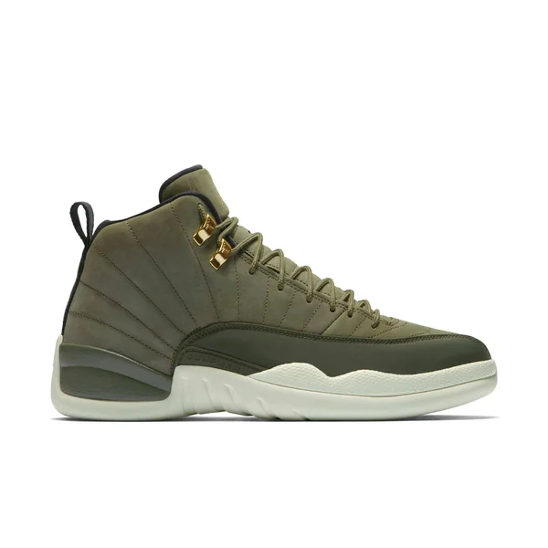 Air Jordan 12 Retro &Class of 2003& - 130690-301 - Size 7.5
