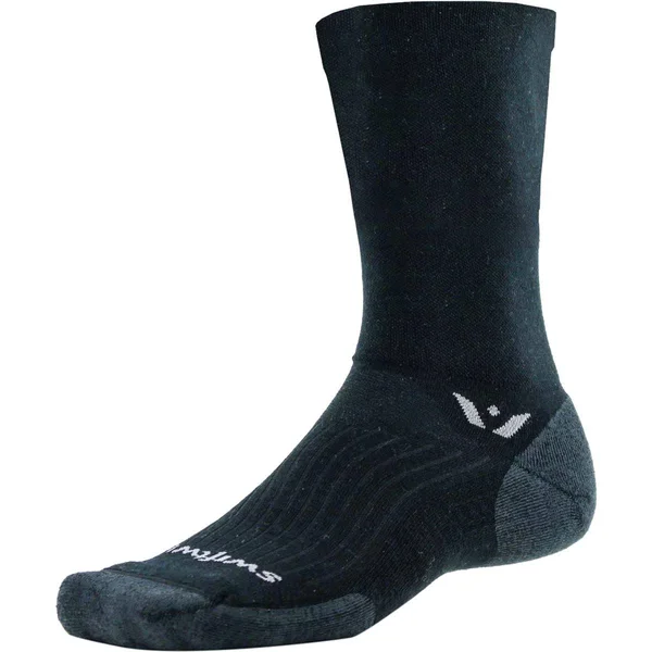 Swiftwick Pursuit Seven Socks - Black, Large