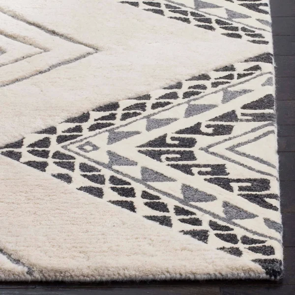 Safavieh Casablanca CSB301A 2&3x22 x 8&0x22 Runner Ivory, Grey Area Rug