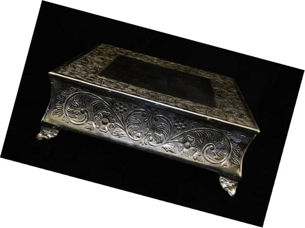 GiftBay Creations 751-18s-ama Wedding Square Cake Stand 18-inch Silver