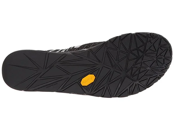 New Balance Minimus 20v7 Black Men's Training Shoes, Size: 8.5