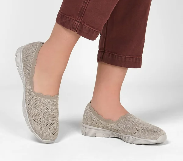 Skechers Women's Seager Bases Covered Slip On - Taupe