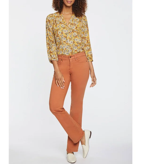 Nydj Marilyn Straight Jeans in Coffee Bean