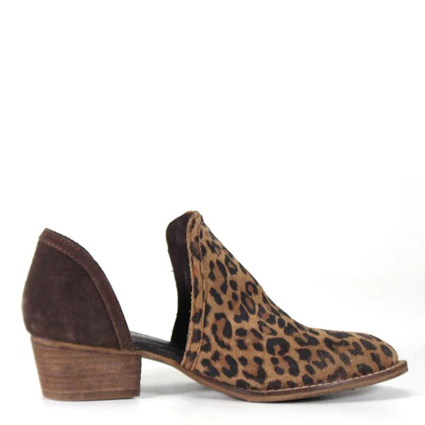 Diba True Women's Shy Town Bootie, Tan/Cognac Suede/Leather