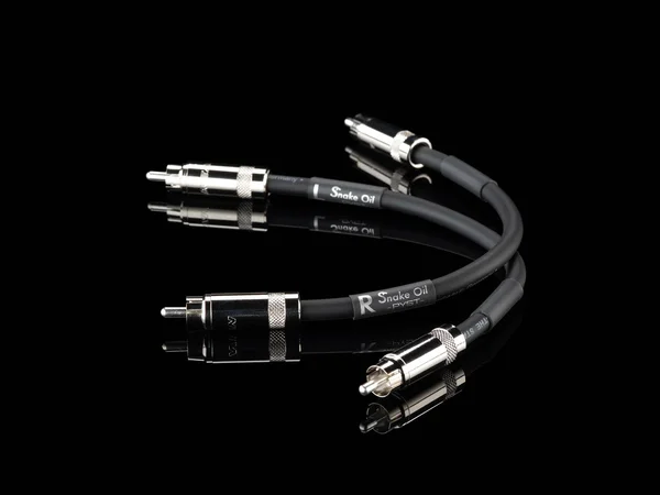 Schiit Pyst Pair of 2 Meter RCA Cables - Snake Oil
