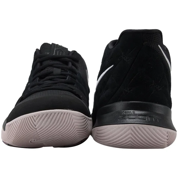 Nike Kyrie 3 Black 9