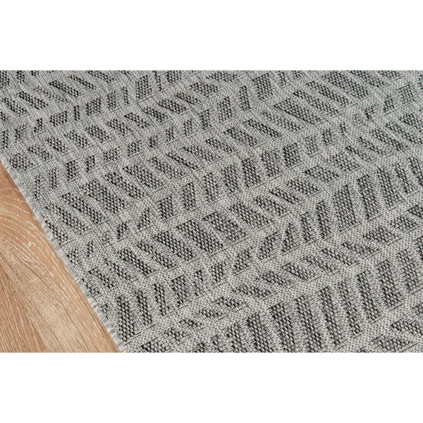 Momeni Villa VI-05 Area Rug, Grey, 2& x 10& Runner