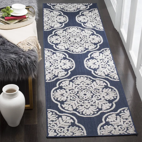 Safavieh Cottage COT911A Navy, Creme Rug 2&3x22 x 8& Runner