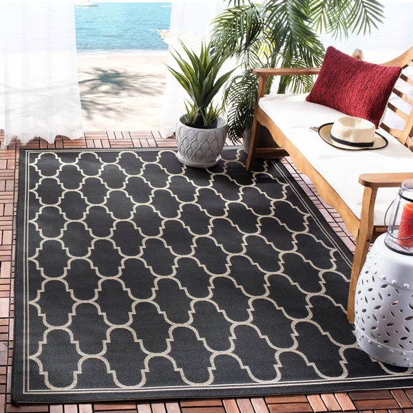 Safavieh Courtyard Navy & Beige 4& x 5&-7x22 Indoor/Outdoor Rug