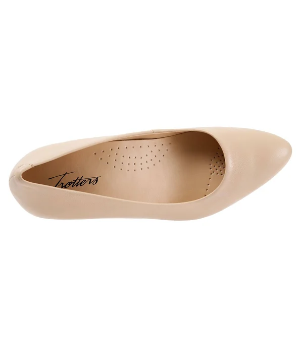 Trotters Kiera 6.5 Women's Nude