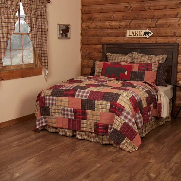 Queen Wyatt Quilt