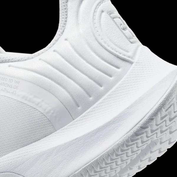 Nike Women's Court Air Zoom GP Turbo Tennis Shoes, White
