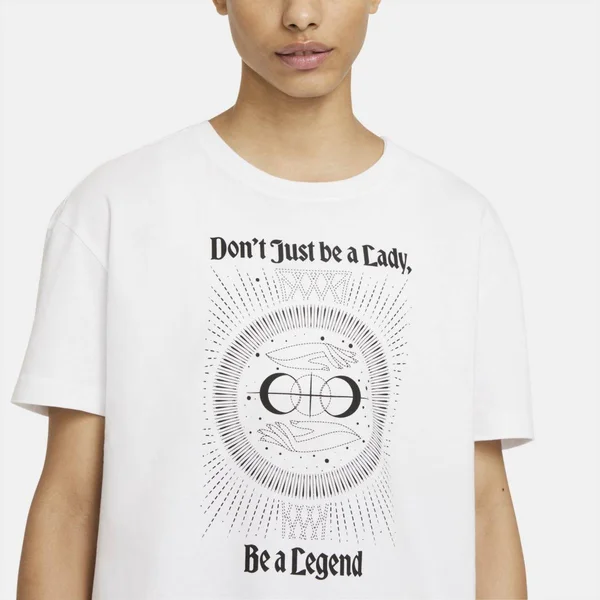 Nike Women's Legend Basketball Boyfriend T-Shirt - Medium, White