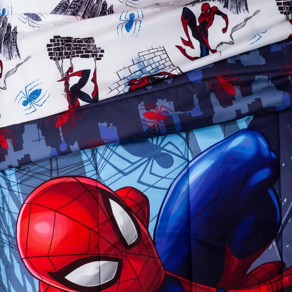 Spiderman Crawl Kid Bed in A Bag Bedding Set w/ Reversible Comforter, Size: Twin