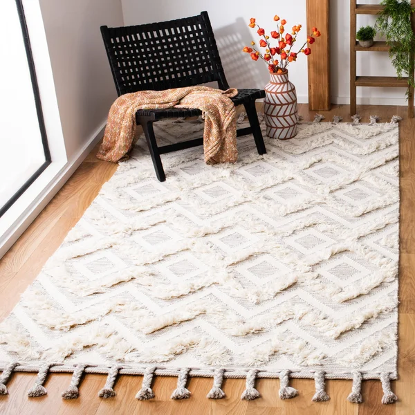 Safavieh Kenya Rug Collection KNY957A - Ivory, Grey - 3& x 5&