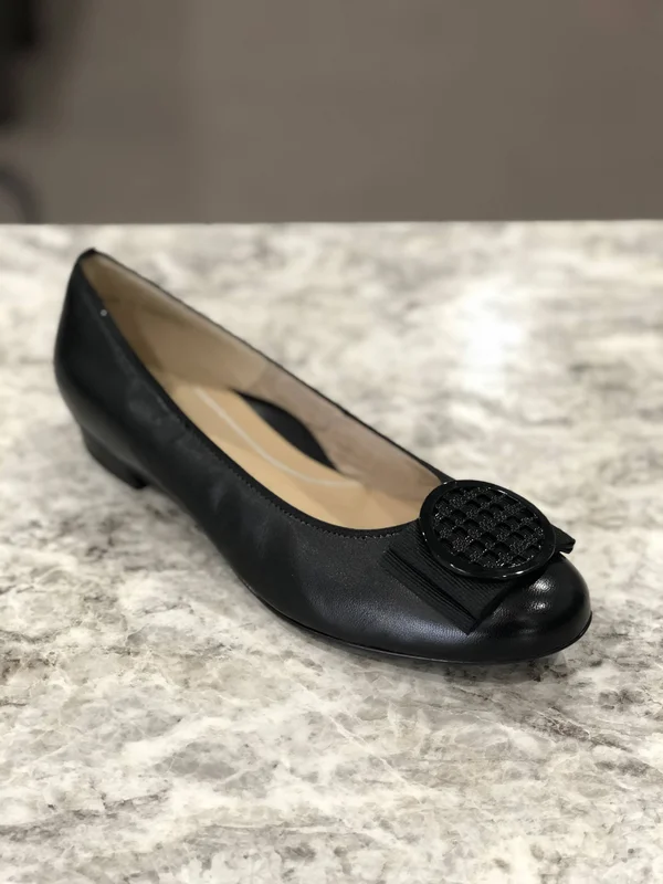 Ara Bambi (43720) 10.5, Black