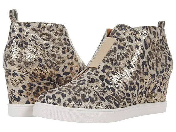 Women's Linea Paolo Felicia III Wedge Sneaker - Size 6.5 M - Black
