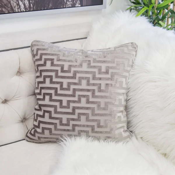 Homey Cozy Modern Maze Throw Pillow Cover, Indigo Blue Luxury Velvet Soft Fuzzy Cozy Warm Slik Large Sofa Couch Cushion Case 18x1