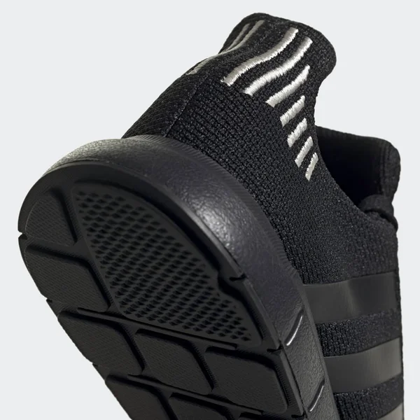 Adidas Women's Originals Swift Run Casual Shoes FW5030 - 5.0, Black