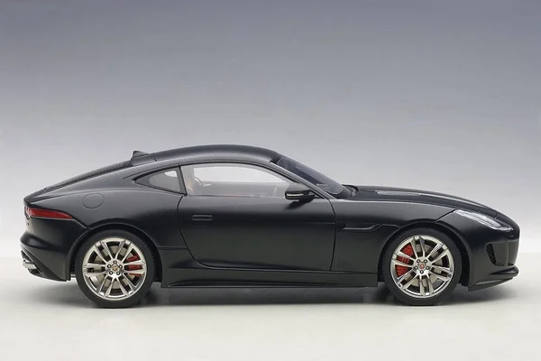 Jaguar F Type 2015 R Coupe Matt Black 1:18 Scale AUTOart 73652