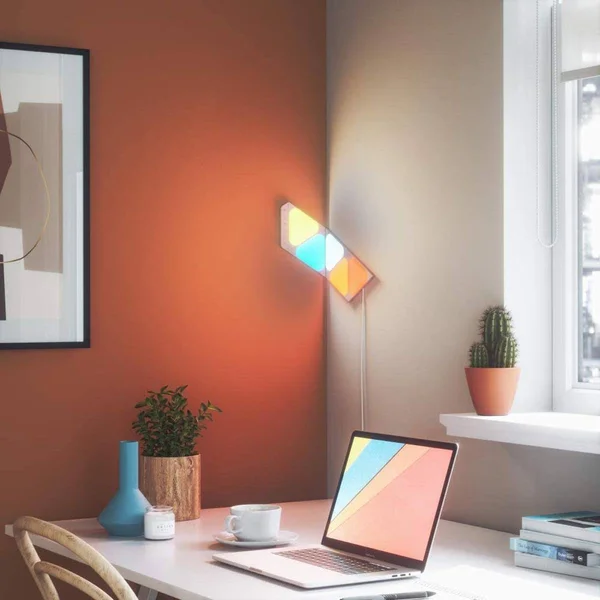 Nanoleaf Shapes Mini Triangles Smarter Kit - 5X Triangle Light Panels, 20 Lumens NL48-5005TW-5PK