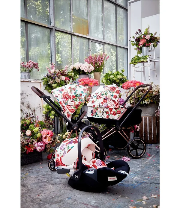 Cybex Cloud Q Infant Car Seat SensorSafe Spring Blossom Light