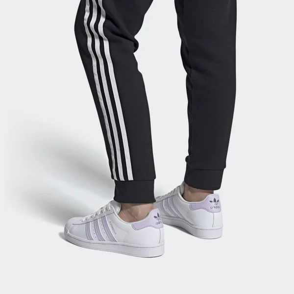 Adidas Originals Women's Superstar Shoes, White