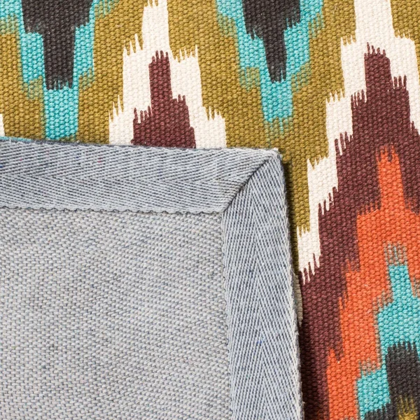 Safavieh Cedar Brook CDR145B 5& Round Teal - Red Rug