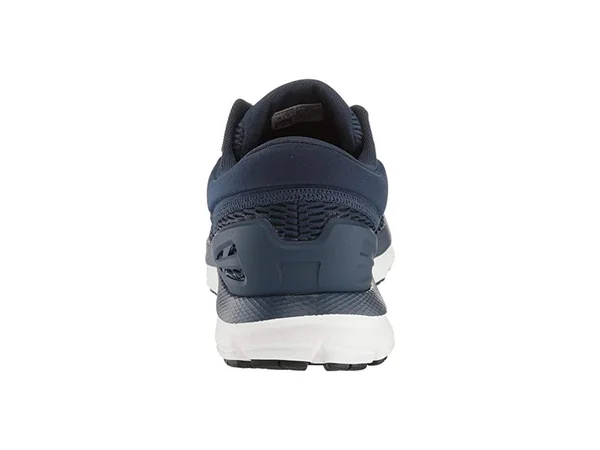 Under Armour Men's Charged Intake 3 - Academy 8