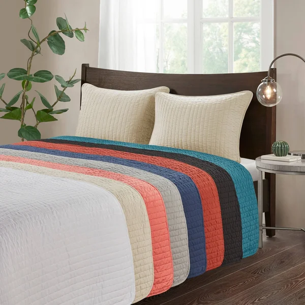 Madison Park Jaxson Reversible Coverlet Set (White - Full - Queen)