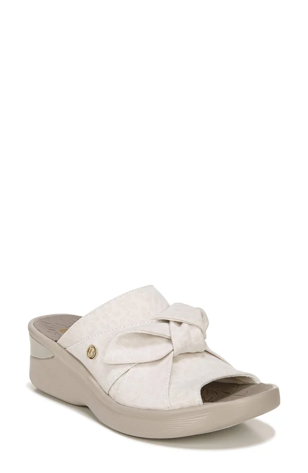 Bzees Smile 12 Women's Cream