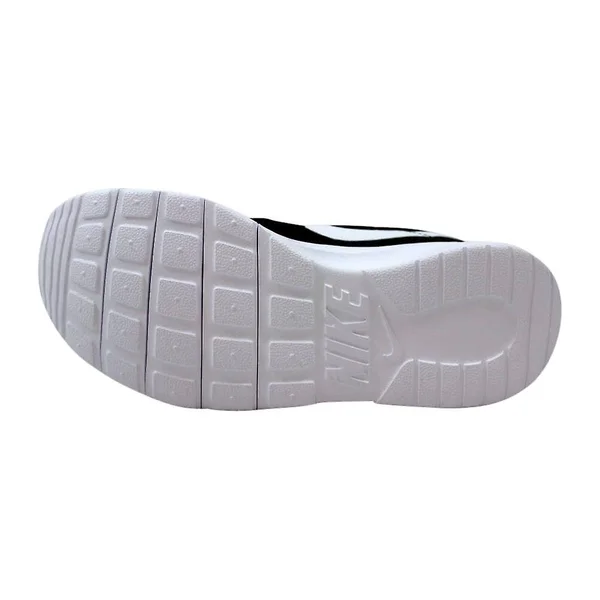 Nike Tanjun Older Kids& Shoe - Black