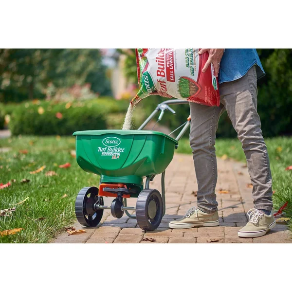 Scotts Lawn Care Plan Northern Large Yard - 15, 000 Sq. ft.