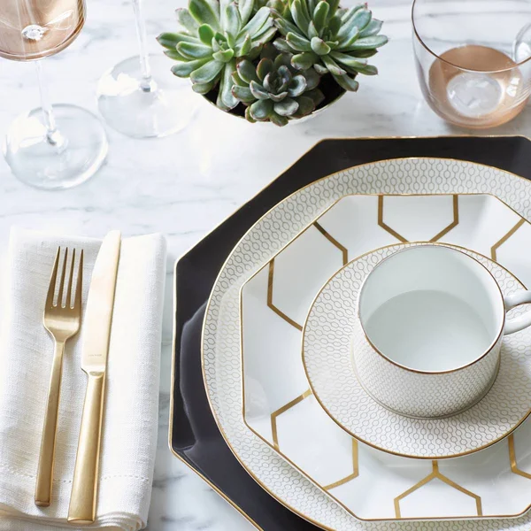 Wedgwood ARRIS Accent Plate Octagonal White