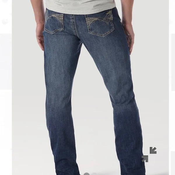 Wrangler Men's 20X NO. 42 Vintage Boot Cut Jeans
