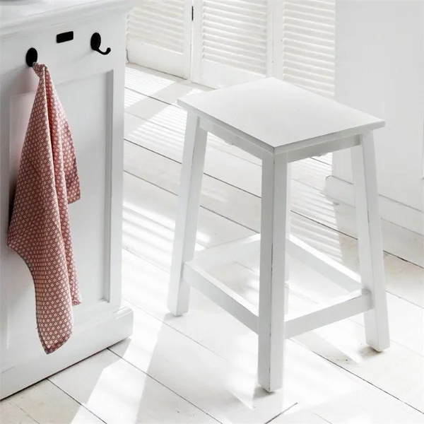 Home Square 17x22 Pure White Stool in Set of 2, 14.96 x 14.96 x 20.47