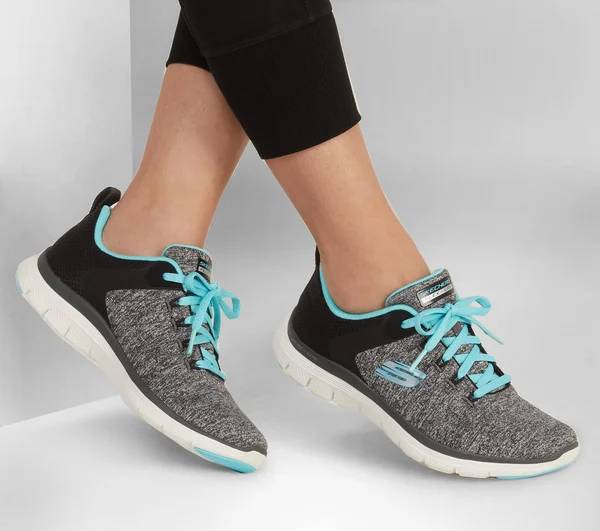 Skechers Women's Flex Appeal 4.0 Sneakers, Black/Light Blue, 5.5
