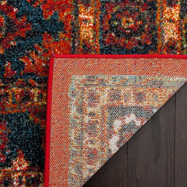 Safavieh Vintage Hamadan VTH214T 2&3x22 x 16& Taupe Rug