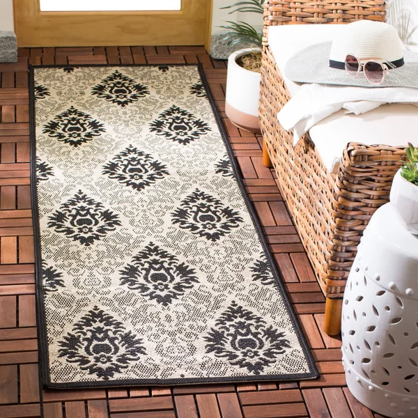 Safavieh Courtyard CY2714-3777 6&7x22 x 6&7x22 Square Red - Red Area Rug