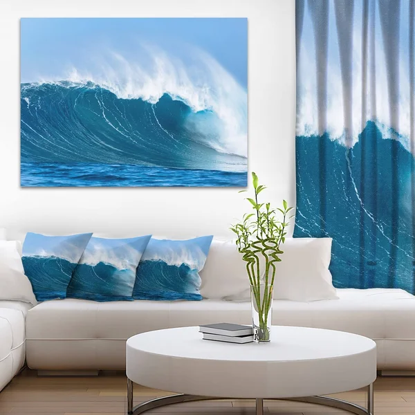Designart - Sky Hitting Ocean Waves - Seascape Canvas Art Print - 20 in. Wide x 12 in. High