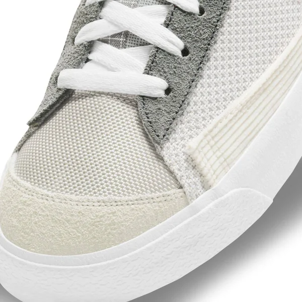 Nike Blazer Mid 77 Patch Smoke Grey
