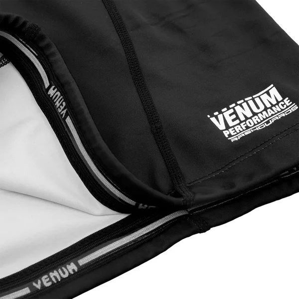 Venum Giant Short Sleeve Rashguard, Size: XXL