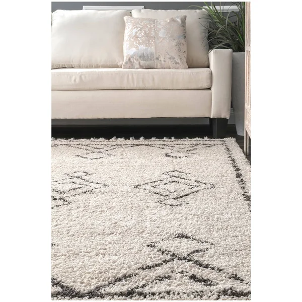 nuLOOM Mackie Moroccan Diamond Tassel Shag Runner Rug, 2& 8x22 x 8&, Off White
