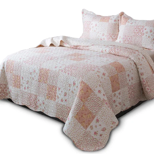 Kasentex Country-Chic Printed Pre-Washed Quilt Set - Microfiber Fabric Quilted Pattern Bedding (Multi-Pink - King + 2 Shams)