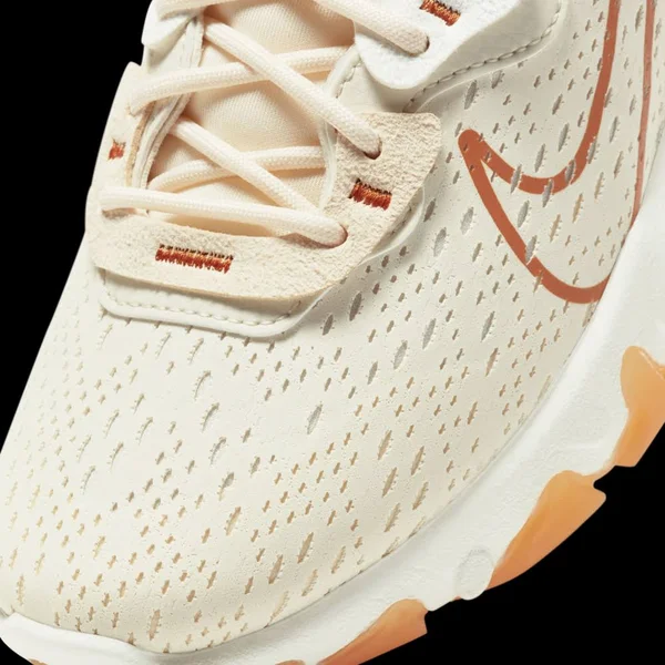 Nike React Vision Tan Women's Shoes - Size: 9.5