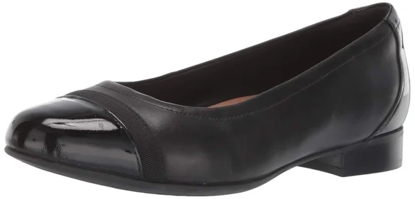 Women's Clarks Un Blush Cap Ballet Flat - Size: 10 Wide, Black