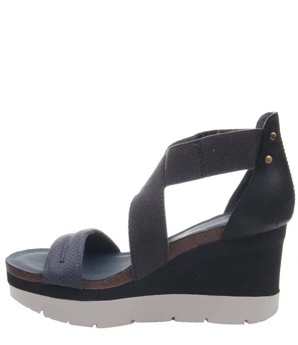 OTBT Half Moon 9 Women's Blue