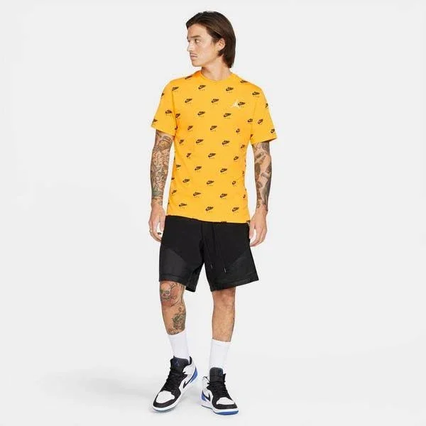Jordan Mens Jumpman AOP T-Shirt - University Gold/Black/White Size L