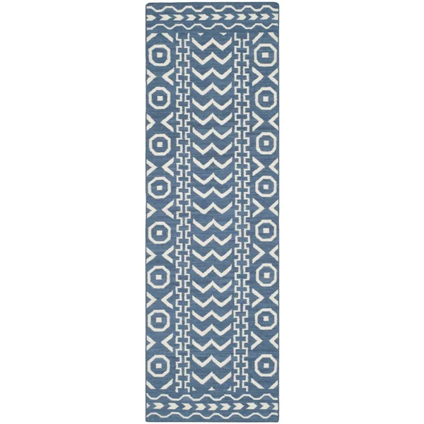 Safavieh 2&-6x22 x 6& Dhurries DHU572A Dark Blue - Ivory Rug