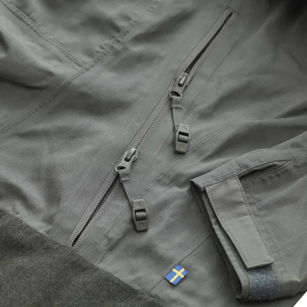Fjallraven Men's Bergtagen Jacket - Basalt - Xs